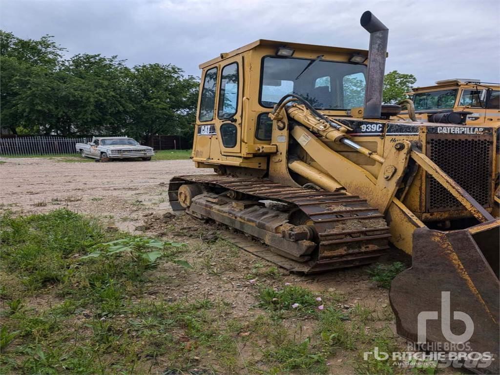 CAT 939C Pásové nakladače