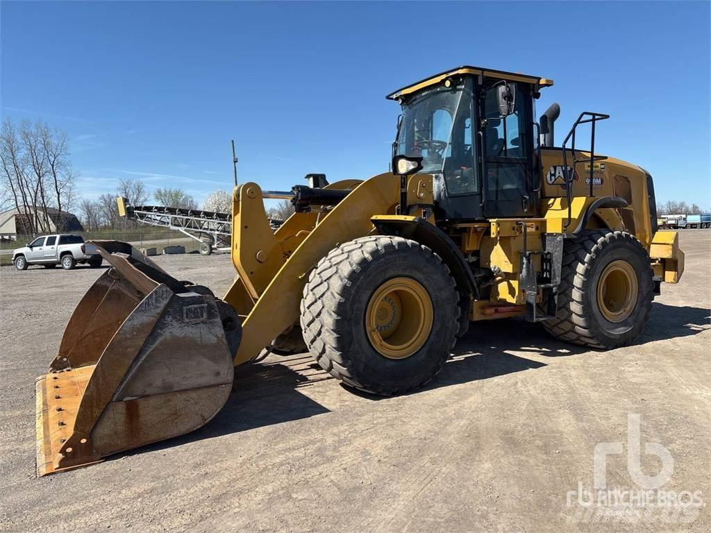 CAT 950M Kolové nakladače