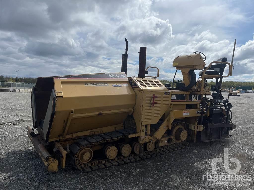 CAT AP-650B Finišery