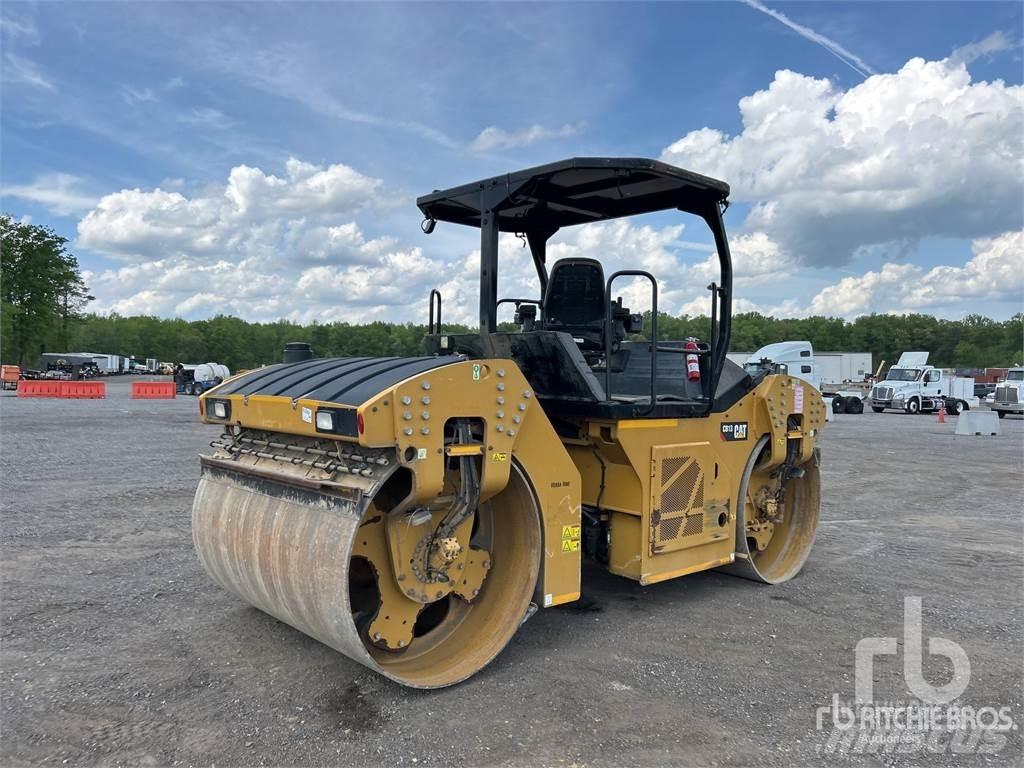 CAT CB13 Tandemové válce
