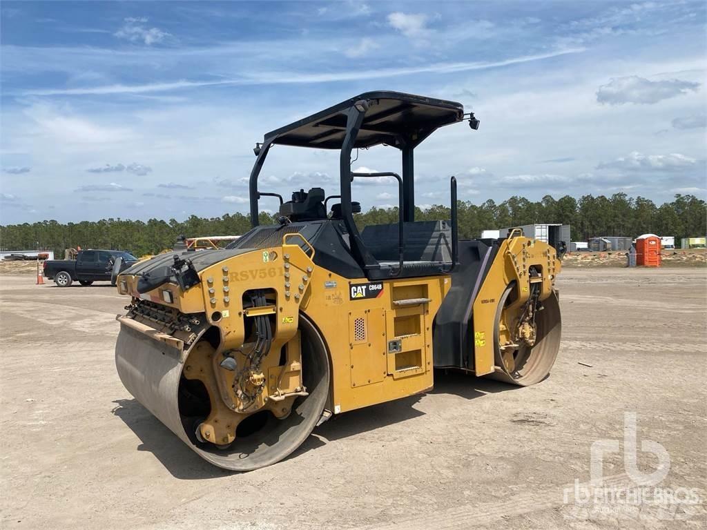 CAT CB64B Tandemové válce