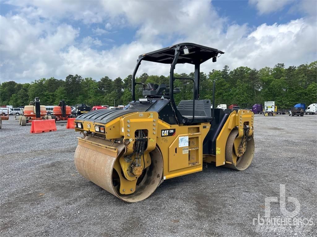 CAT CB8 Tandemové válce