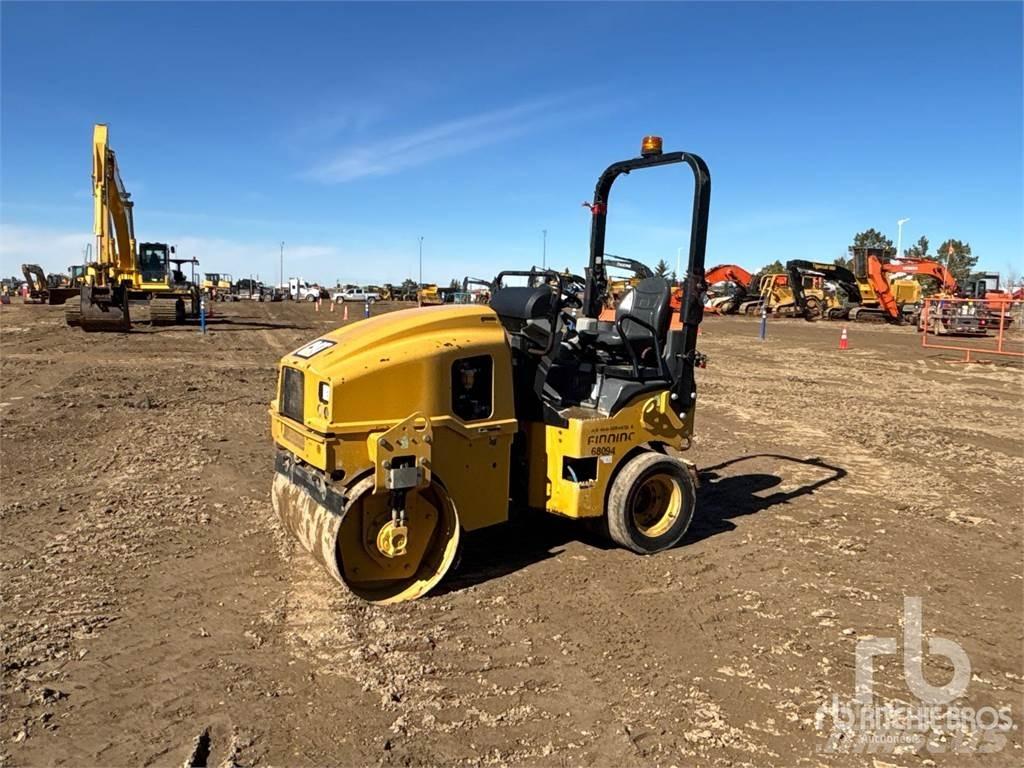 CAT CC24B Tandemové válce