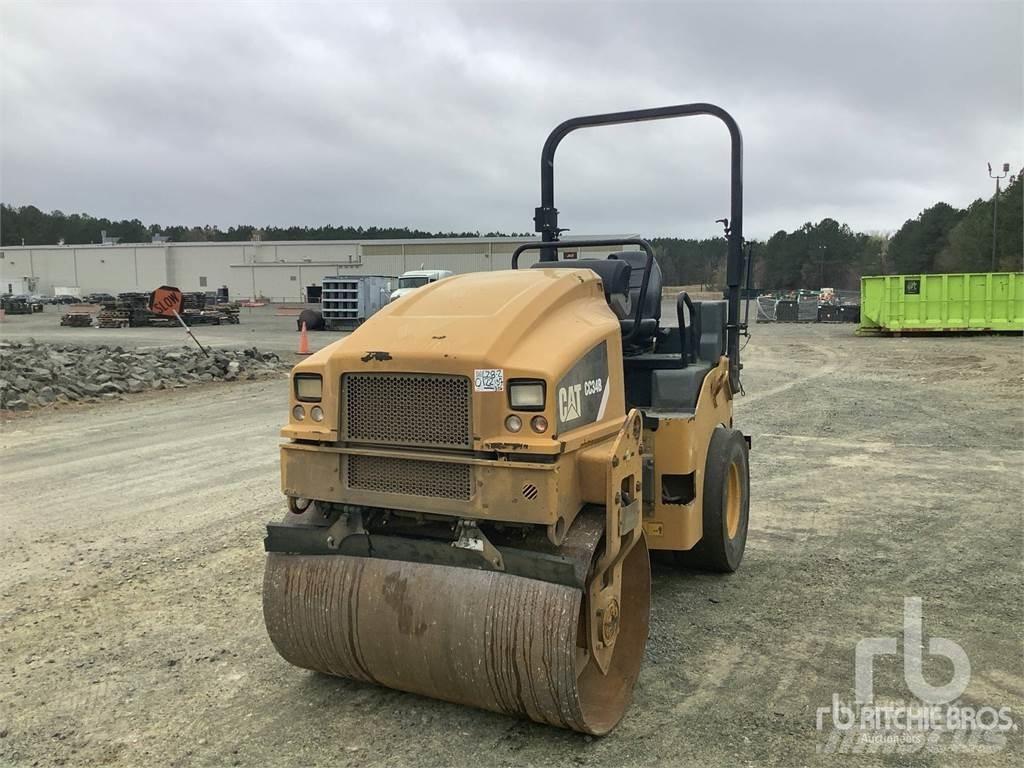 CAT CC34B Tandemové válce