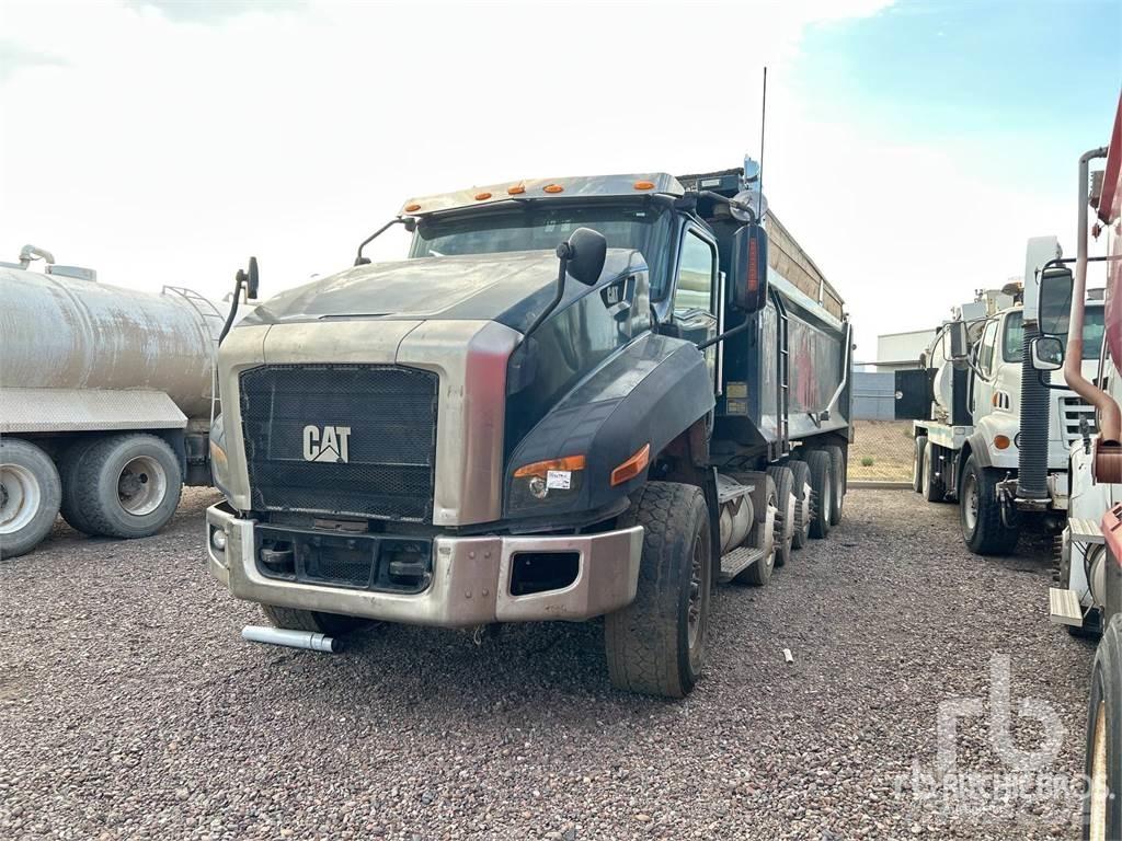 CAT CT660S Sklápěče