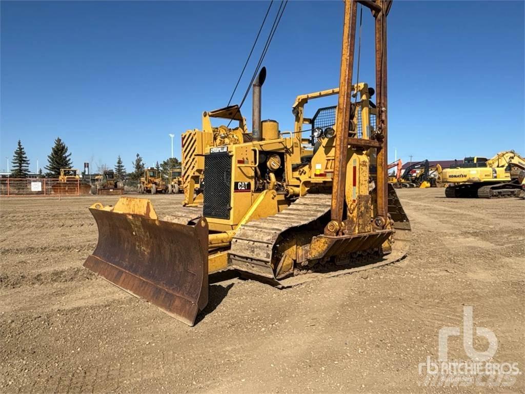 CAT D4H Pokladače potrubí