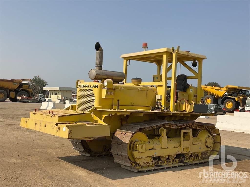 CAT D6C Pokladače potrubí