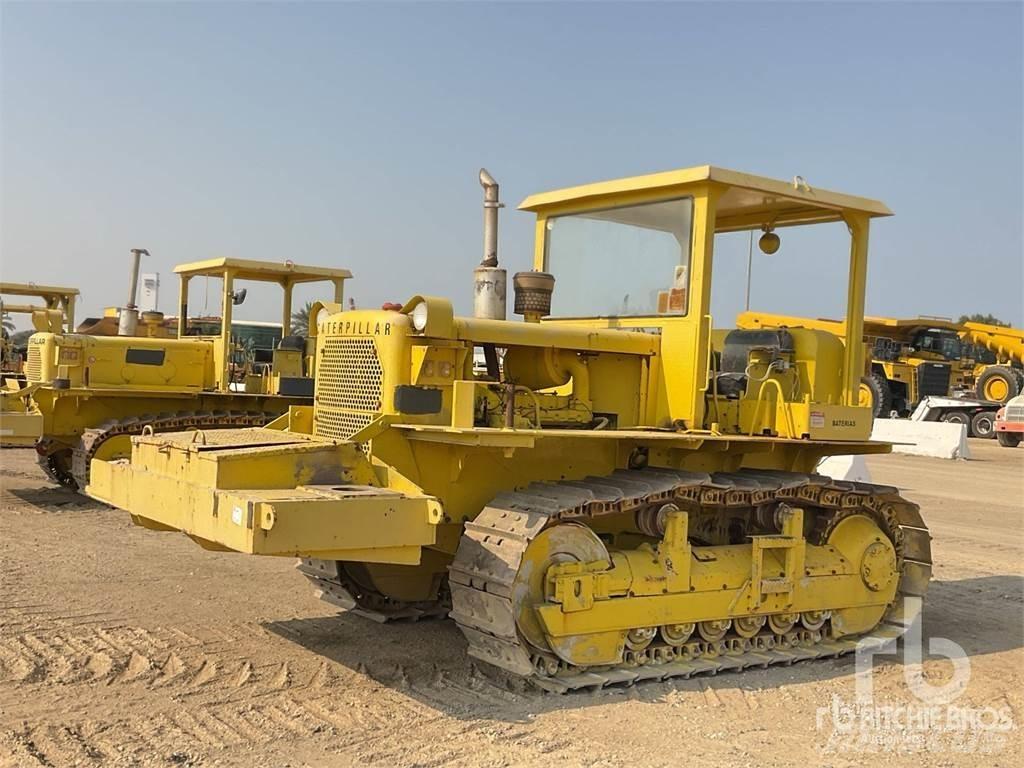 CAT D6C Pokladače potrubí