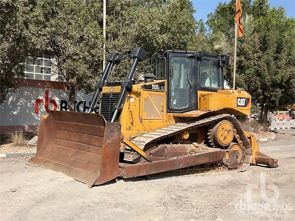 CAT D6R2XL Pásové dozery