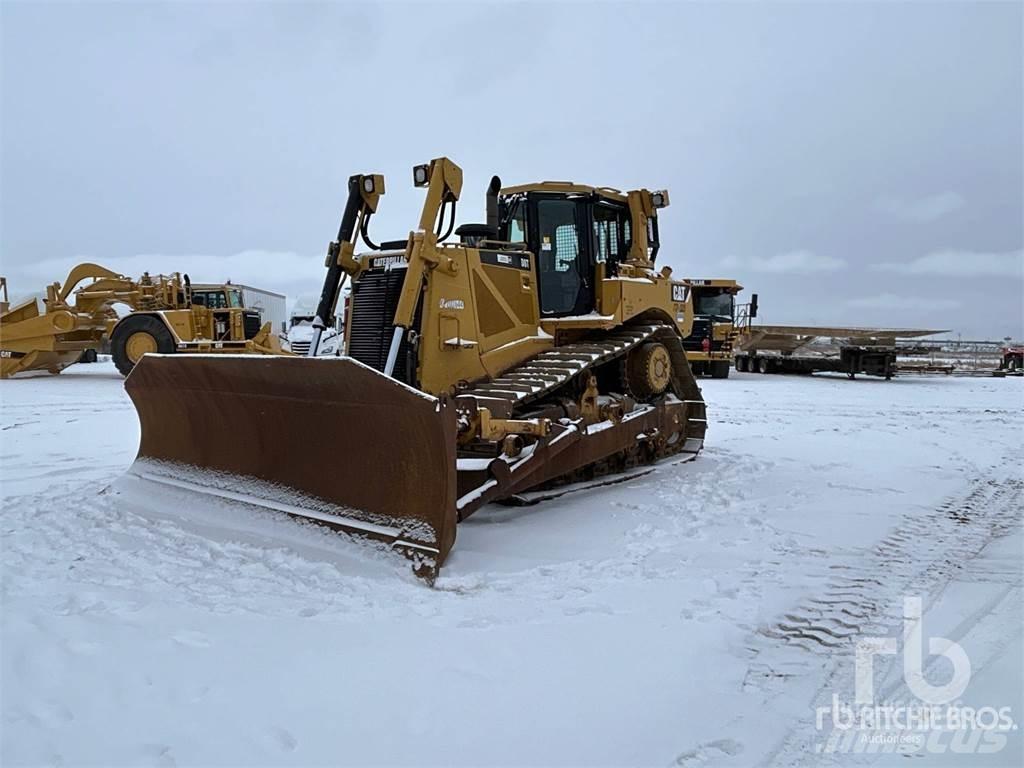 CAT D8T Pásové dozery