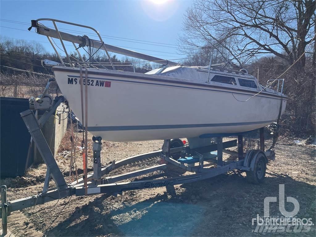  CATALINA C22 Pracovní lodě, bárky a pontony
