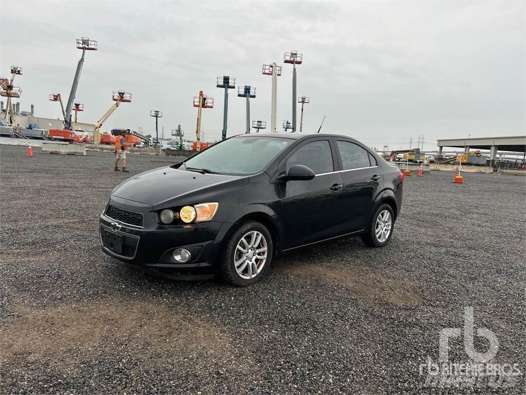 Chevrolet SONIC Osobní vozy