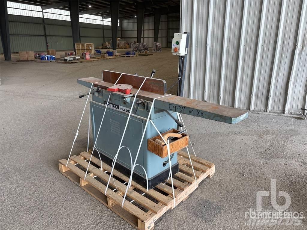 Delta CJ20 Pokladače potrubí