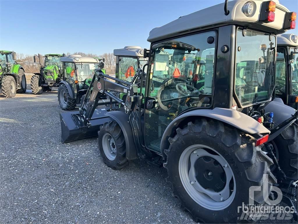 Deutz-Fahr 3060 Kompaktní traktory