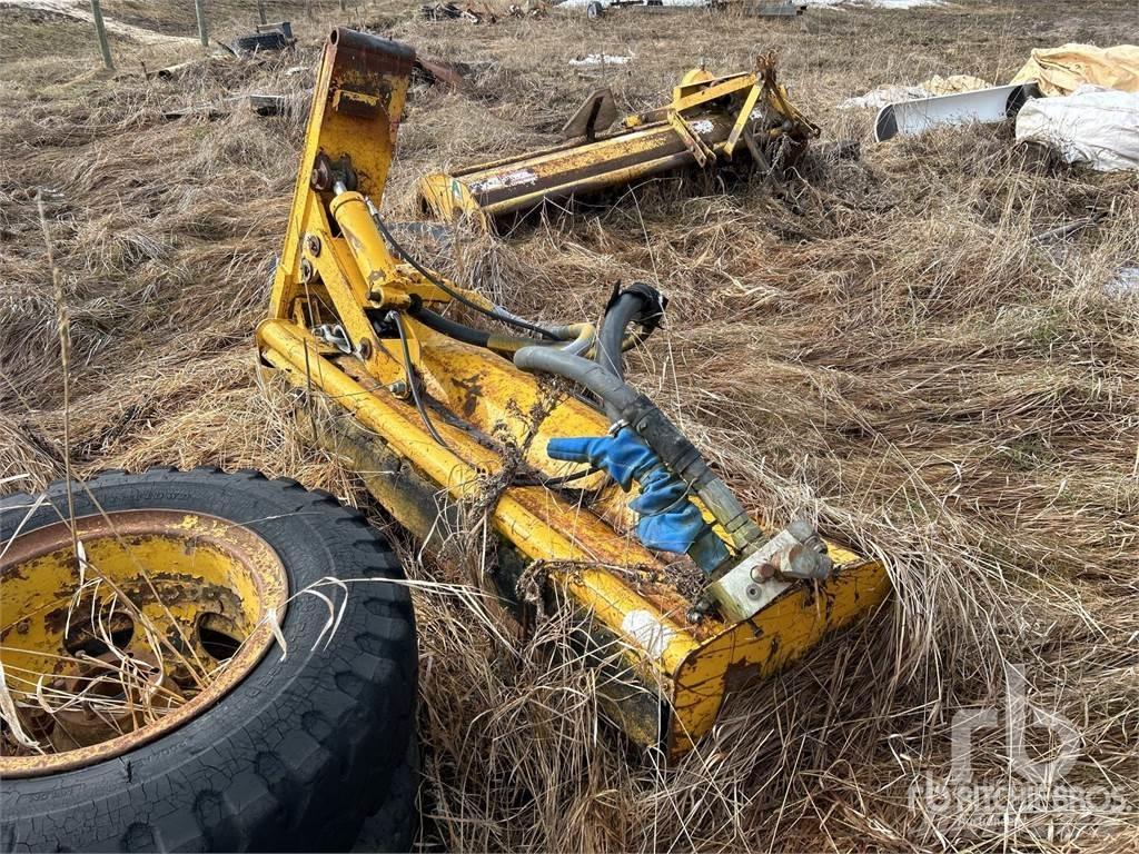  Ditching Bucket Rotační brány a půdní frézy