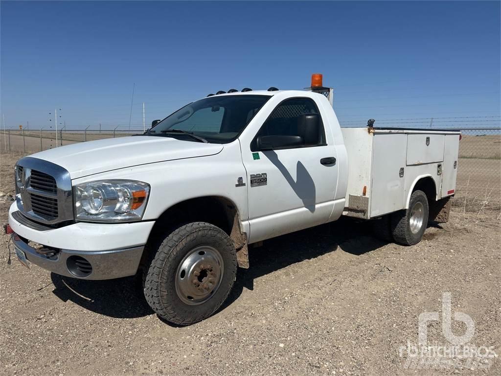 Dodge 3500 Komunální / Multi-užitková vozidla