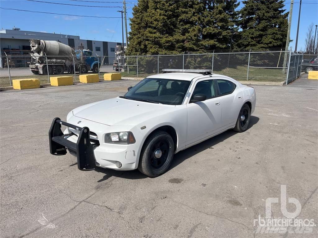 Dodge CHARGER Osobní vozy