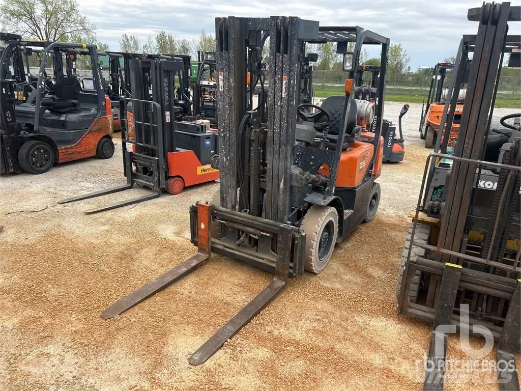 Doosan G25G Dieselové vozíky