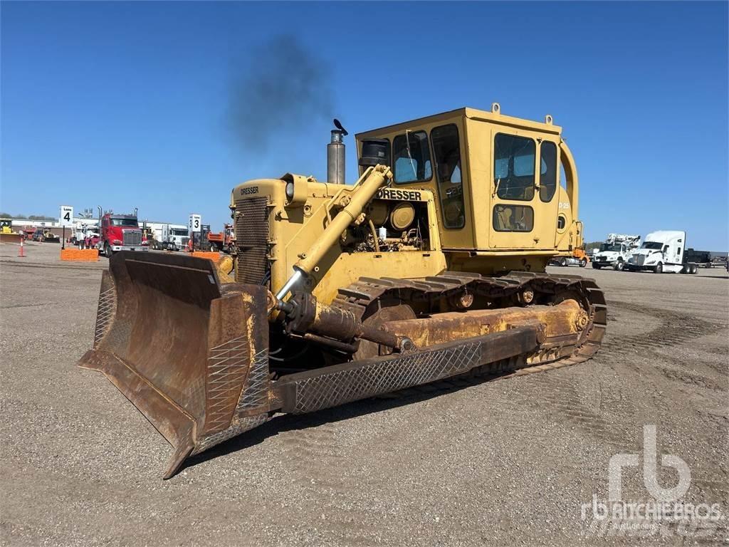 Dresser TD25C Pásové dozery
