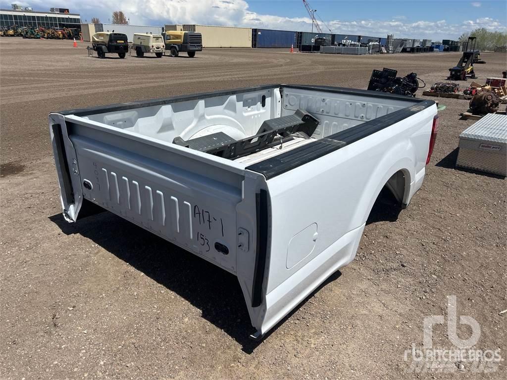 Ford Body Kabiny a interiér