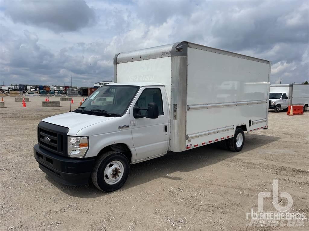 Ford E350 Dodávky