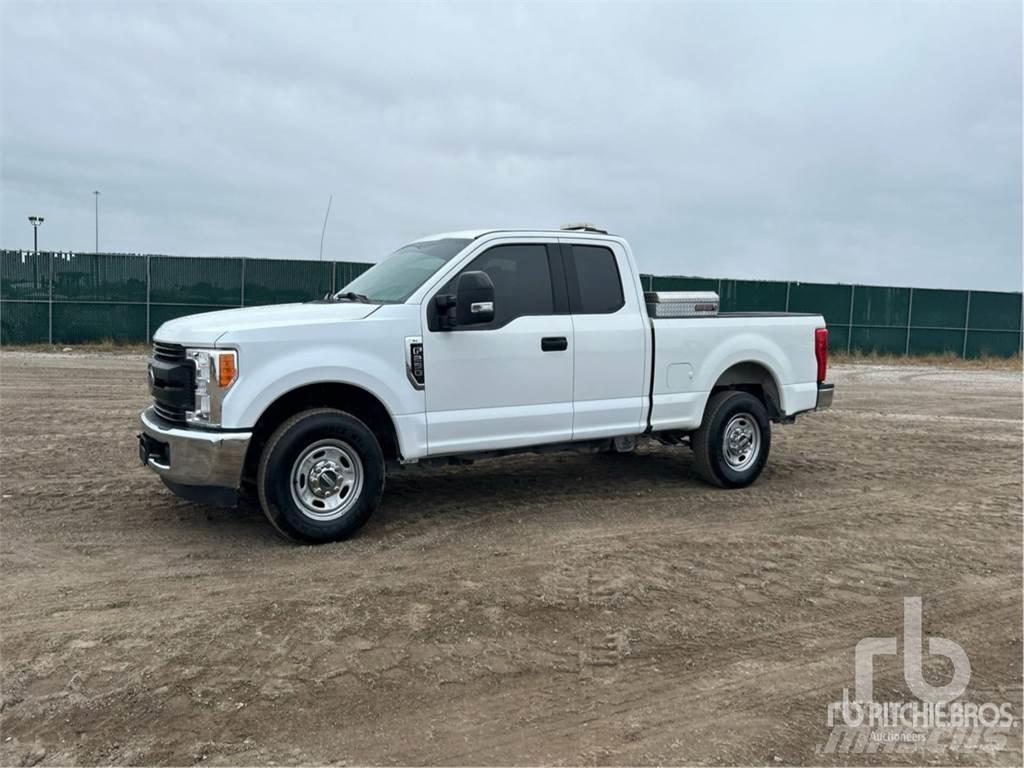 Ford F-250 Pick up/Valník