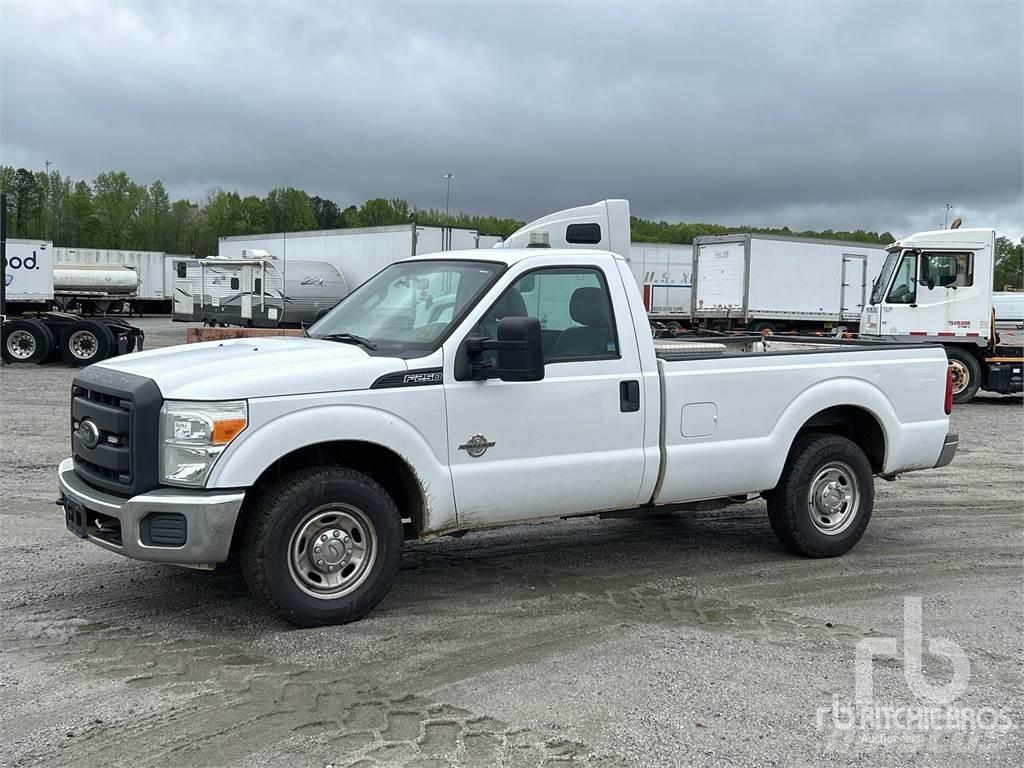 Ford F-250 Pick up/Valník