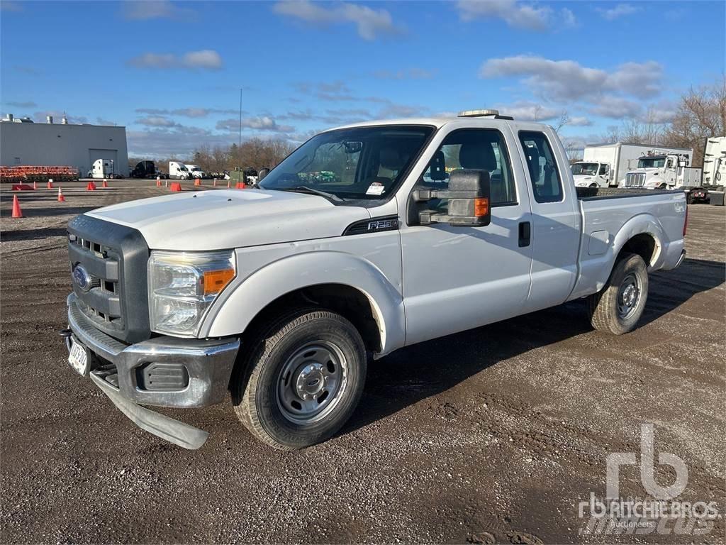 Ford F-250 Pick up/Valník