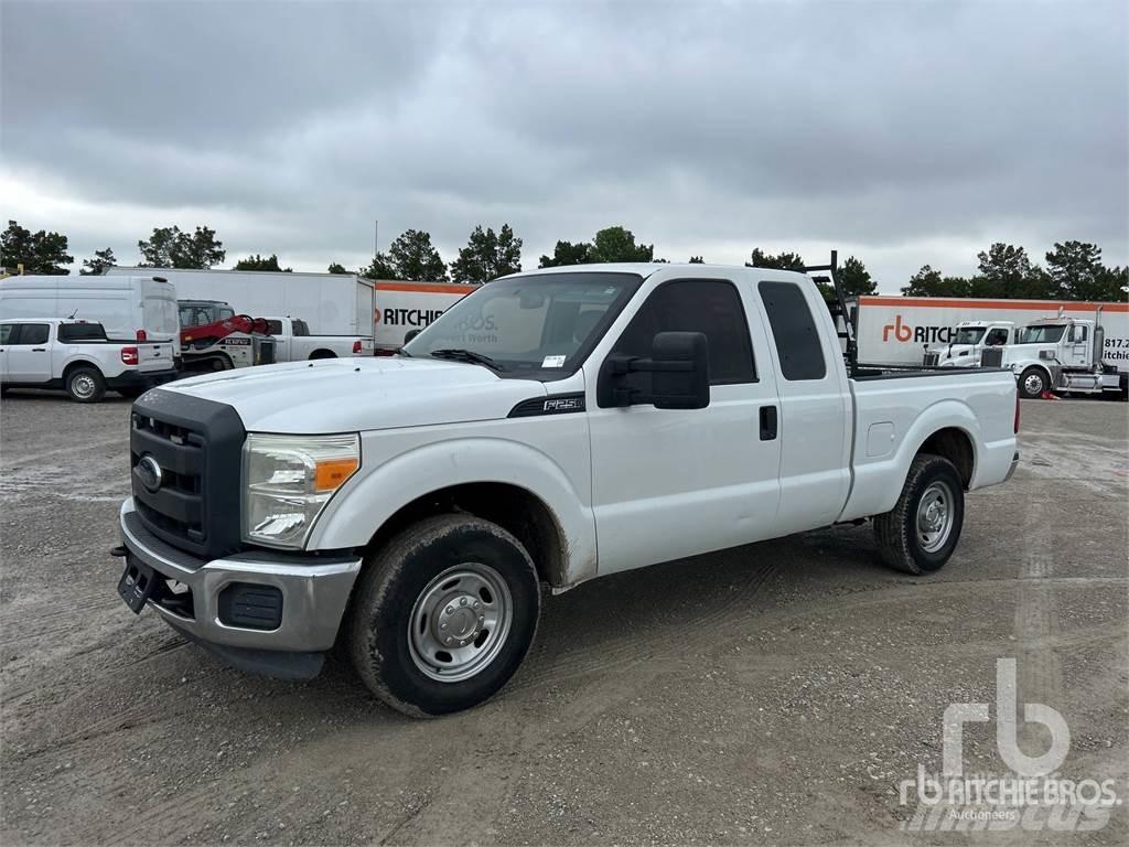 Ford F-250 Pick up/Valník