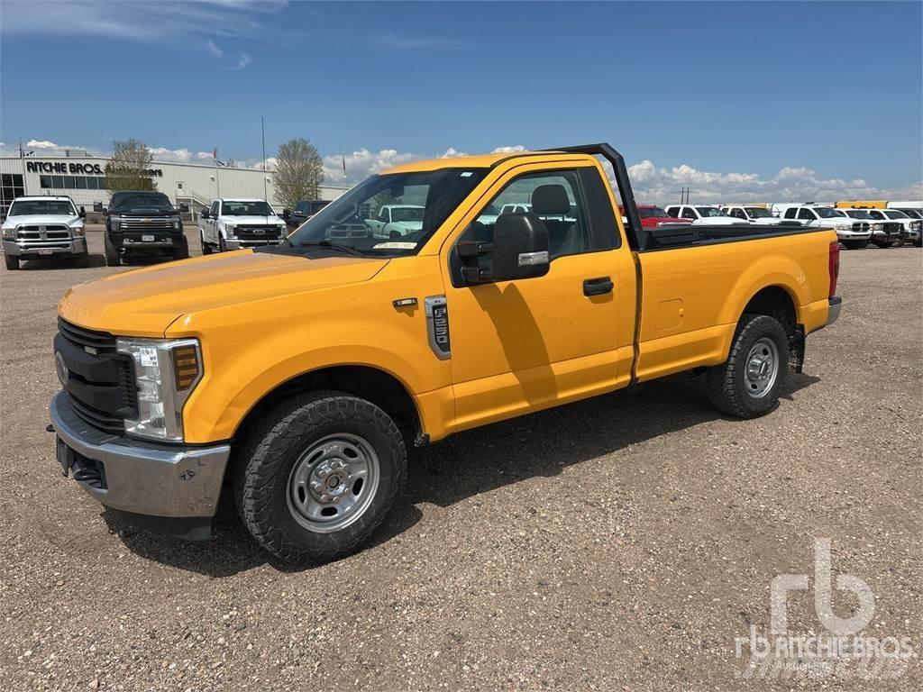 Ford F-250 Pick up/Valník