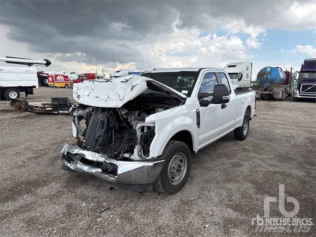 Ford F-250 Pick up/Valník