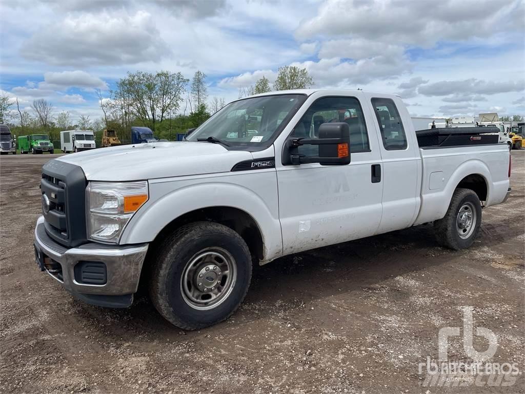 Ford F-250 Pick up/Valník