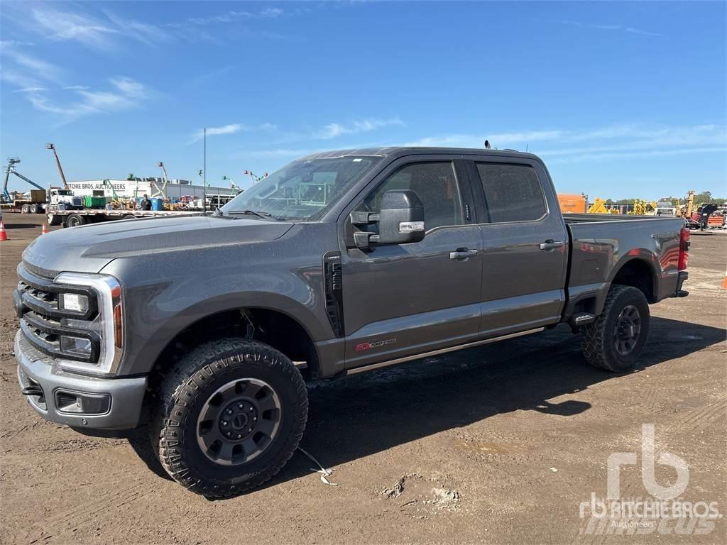 Ford F-350 Pick up/Valník
