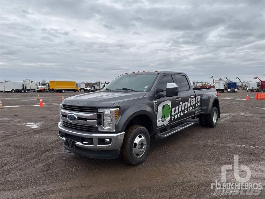 Ford F-350 Pick up/Valník