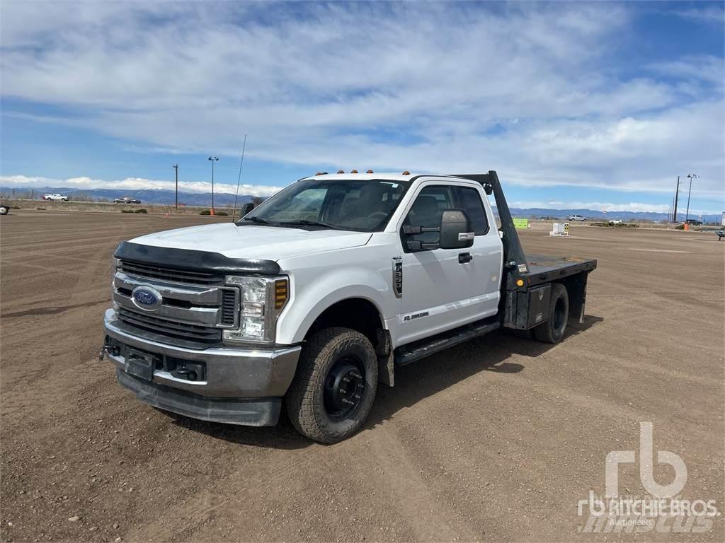 Ford F-350 Valníky/Sklápěcí bočnice