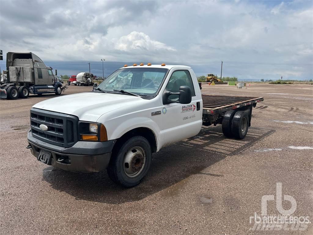 Ford F-350 Valníky/Sklápěcí bočnice