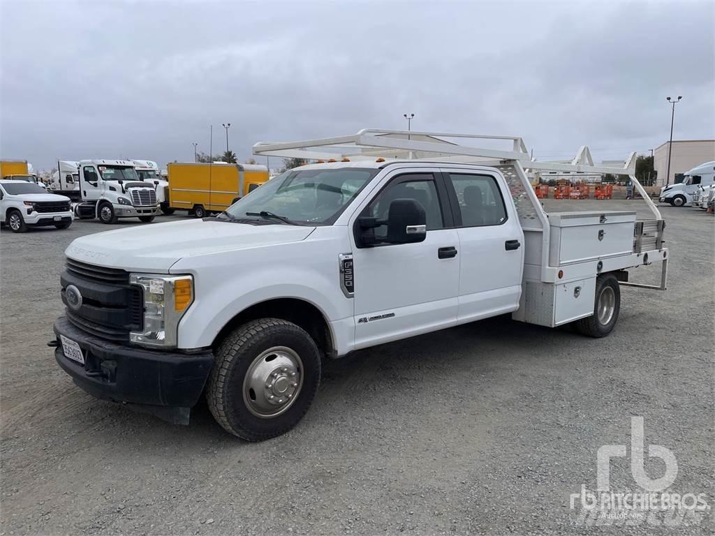 Ford F-350 Valníky/Sklápěcí bočnice