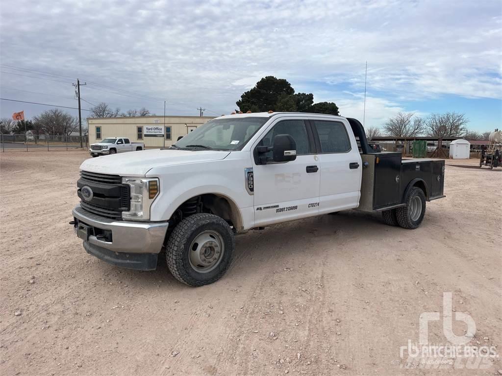 Ford F-350 Valníky/Sklápěcí bočnice