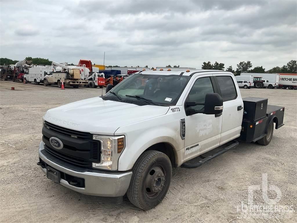Ford F-350 Valníky/Sklápěcí bočnice