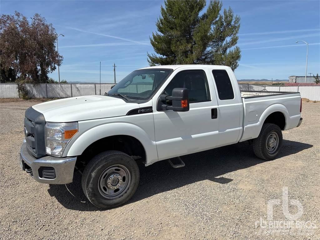 Ford F-350 Pick up/Valník