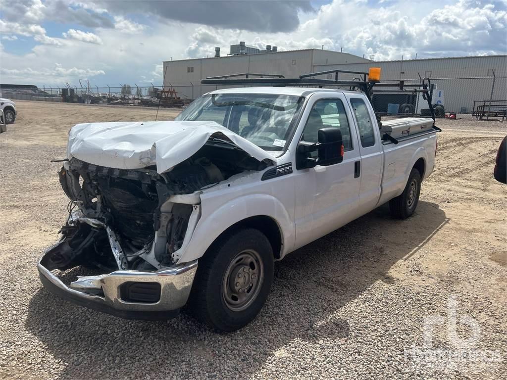 Ford F-350 Pick up/Valník