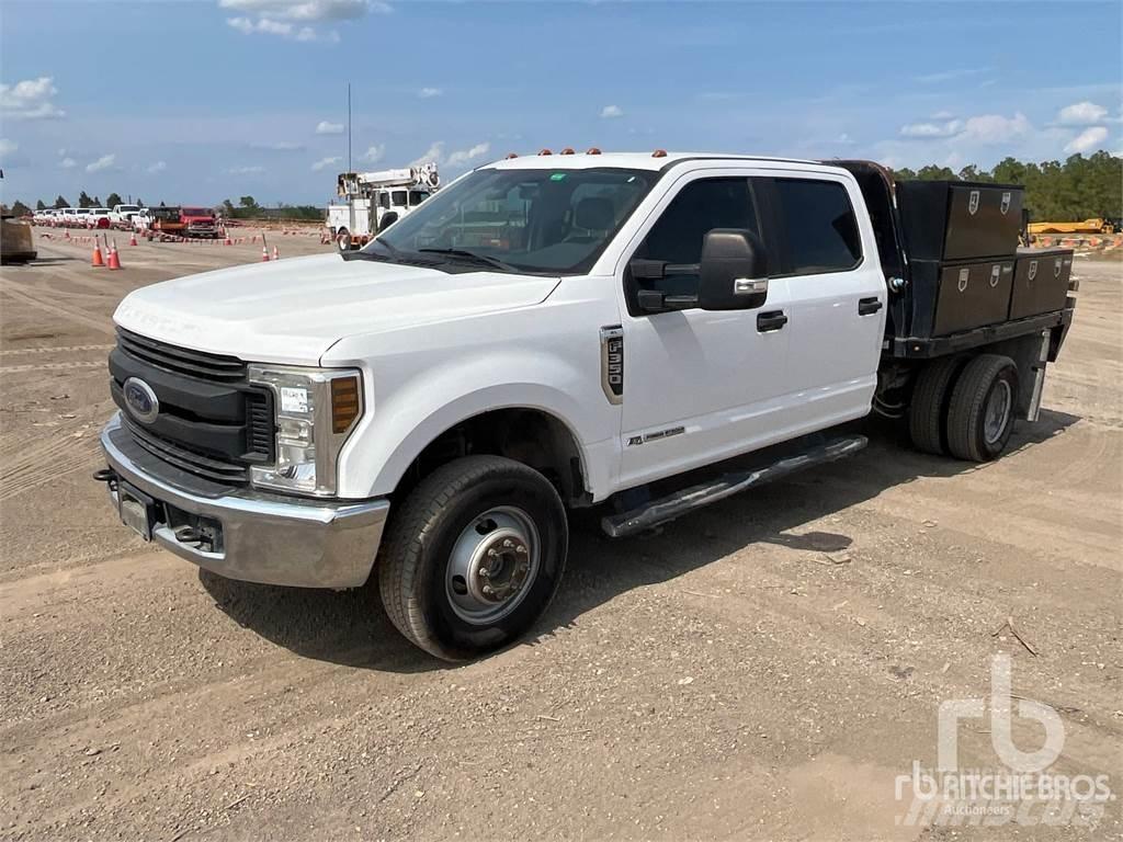 Ford F-350 Valníky/Sklápěcí bočnice