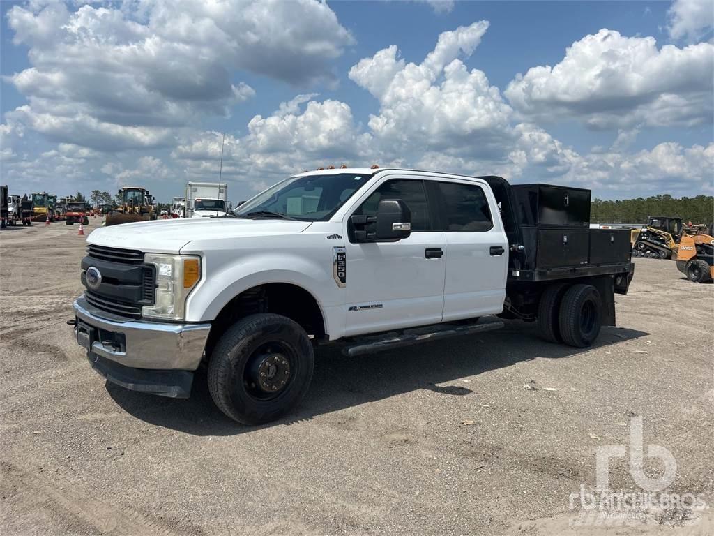 Ford F-350 Valníky/Sklápěcí bočnice