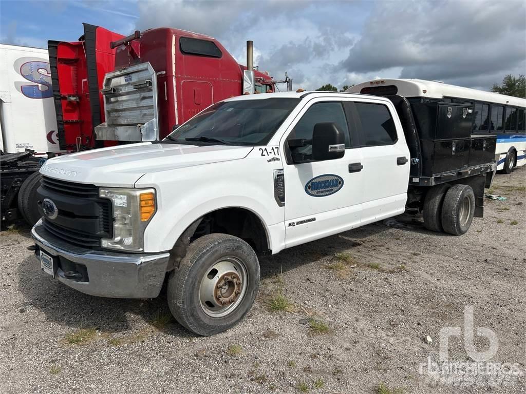 Ford F-350 Valníky/Sklápěcí bočnice