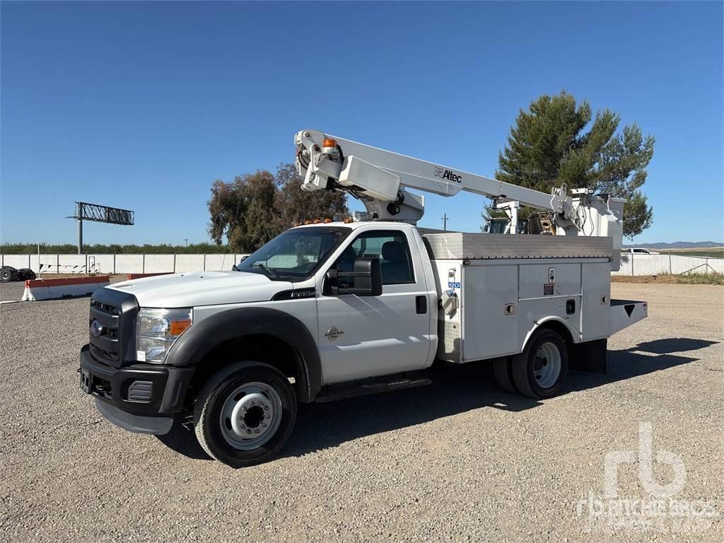 Ford F-450 Přívěsové plošiny