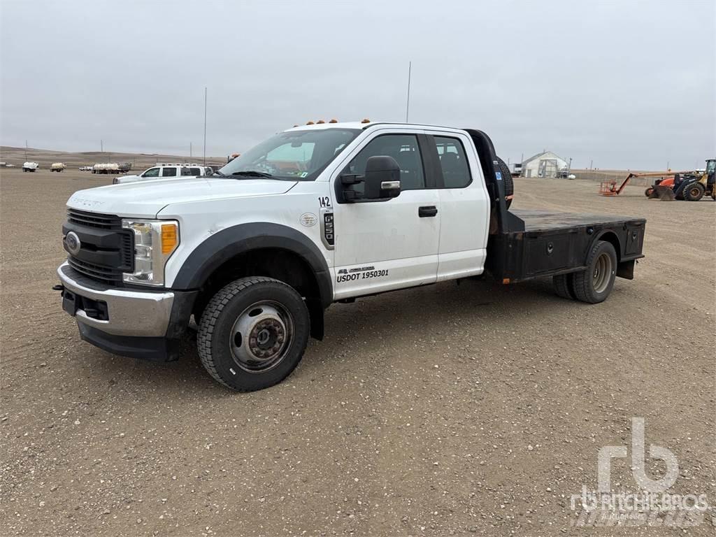 Ford F-550 Valníky/Sklápěcí bočnice