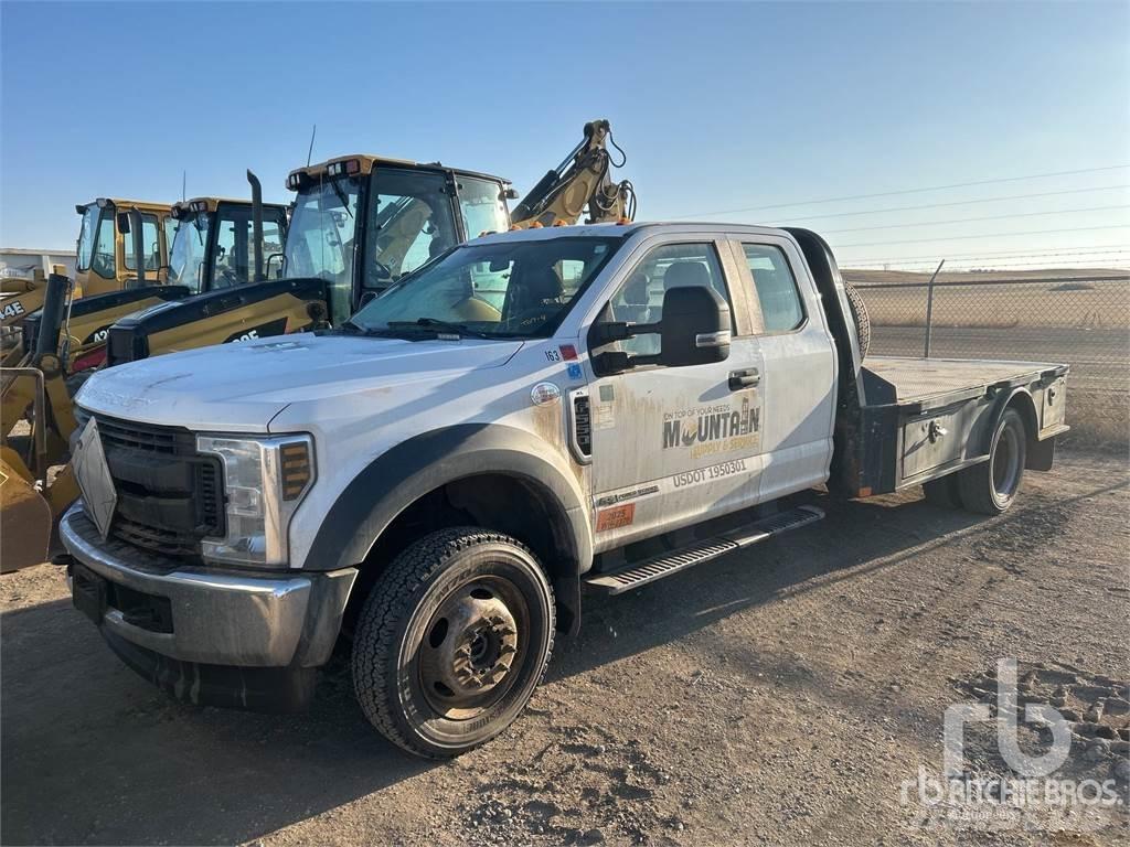 Ford F-550 Valníky/Sklápěcí bočnice