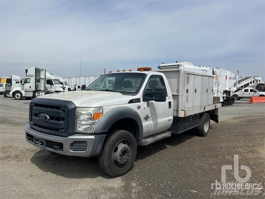 Ford F-550 Valníky/Sklápěcí bočnice