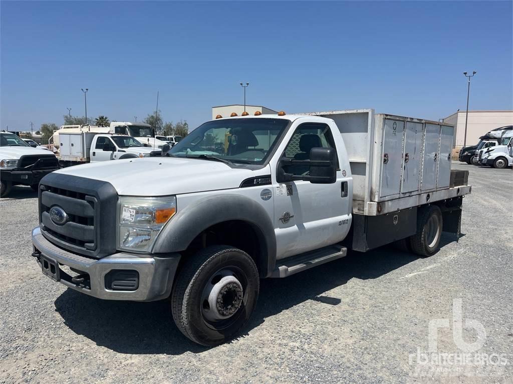 Ford F-550 Valníky/Sklápěcí bočnice