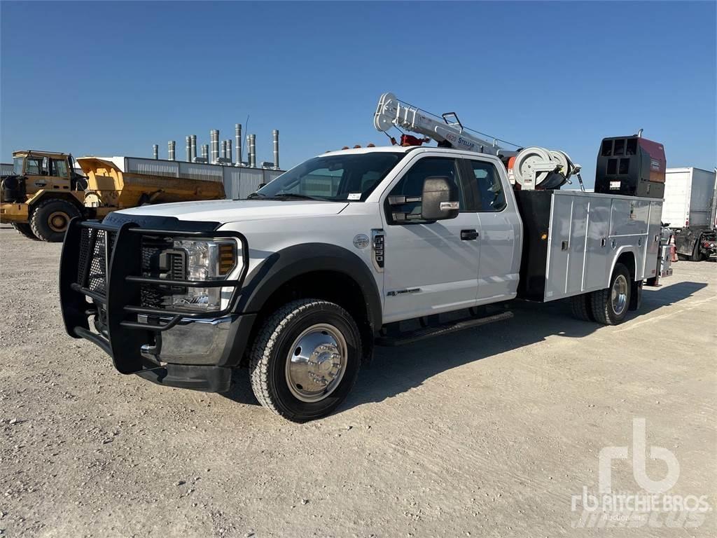 Ford F-550 Komunální / Multi-užitková vozidla
